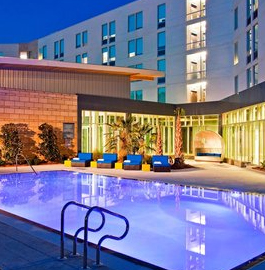 Aloft Jacksonville Tapestry Park