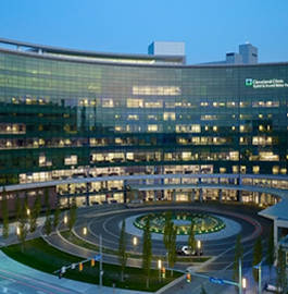 Holiday Inn Cleveland Clinic, an IHG Hotel