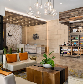 Holiday Inn & Suites Nashville Downtown – Broadway, an IHG Hotel